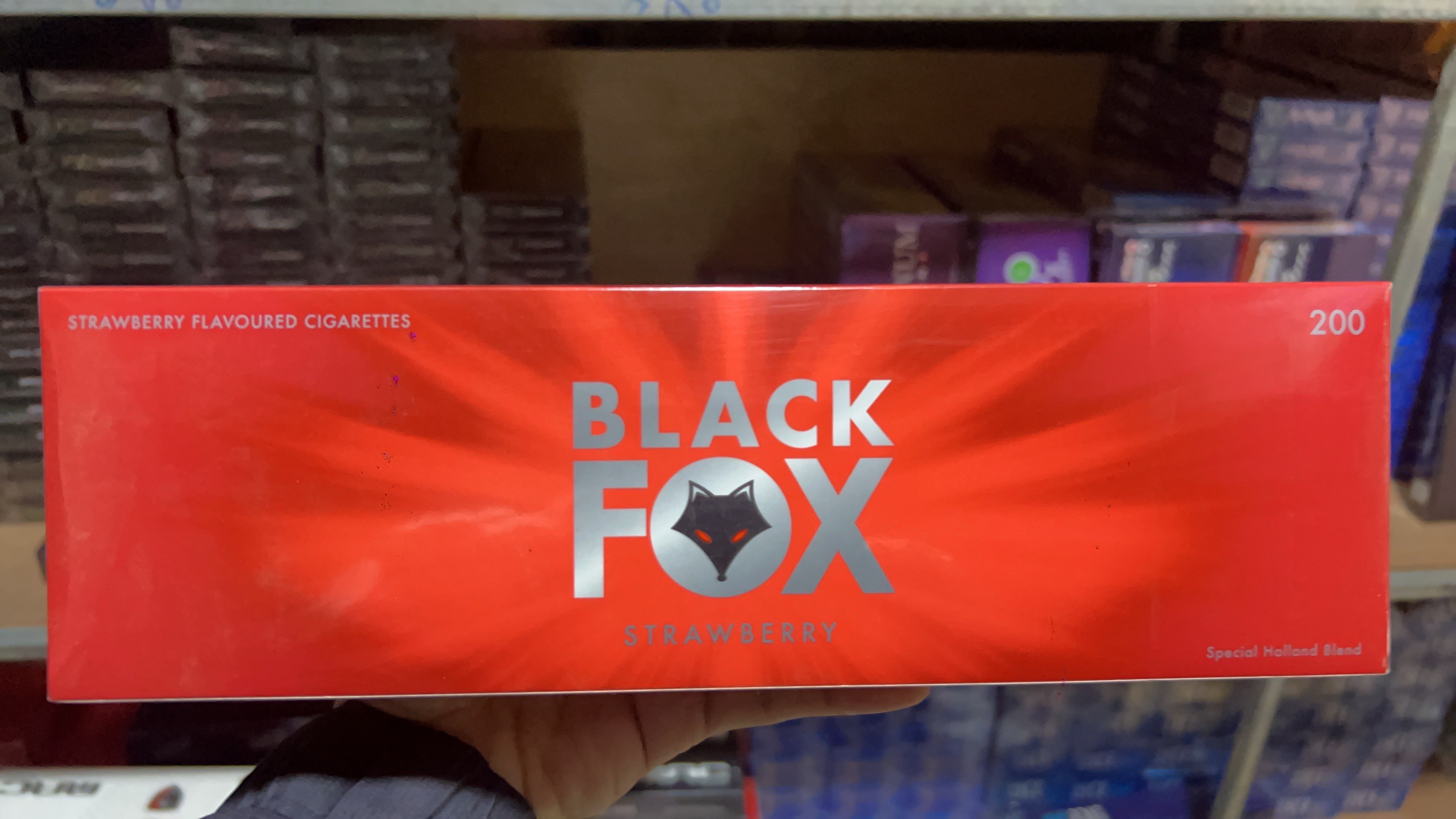 แบล็คฟ็อกซ์ สตอเบอร์รี่(ร้อน) (Black Fox Strawberry)